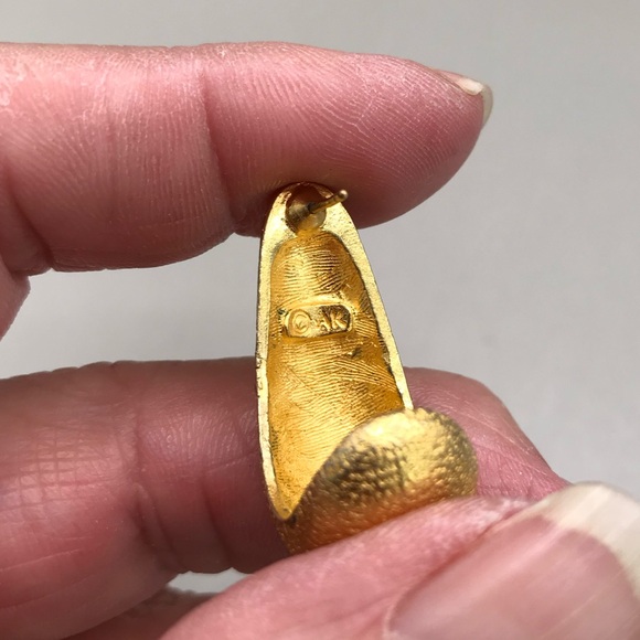 Anne Klein Elegant Gold-Tone Textured Earrings - Picture 7 of 8